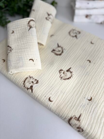 muslino rinkinys Vienaragis, pledukas ir du tokio pačio rašto merliukai