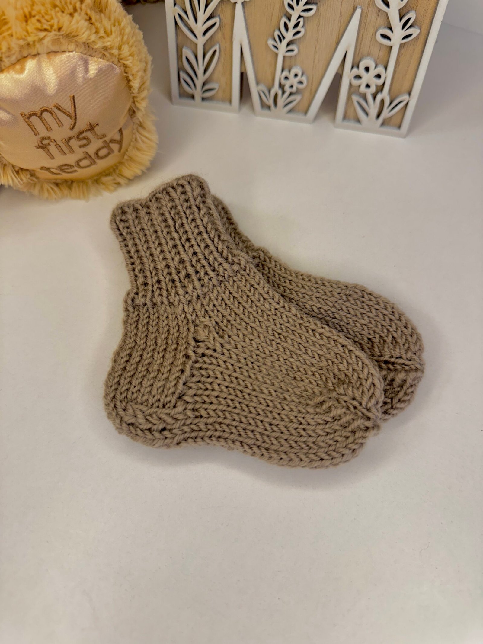 IMG_2644 rudos spalvos merino vilnos kojinės kūdikiams
