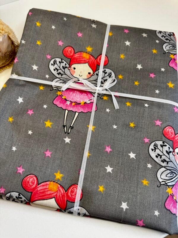 Patalynės užvalkalai Svajonė, su mergaitės su sparnais motyvais