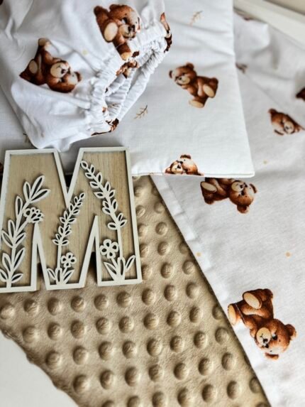 Rinkinys vežimėliui meškučiai, su rudais meškučių motyvais